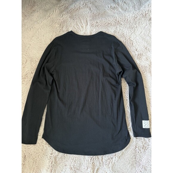 Konus Mens Long Sleeve Pullover Geometric Print Crewneck Black T-shirt Size M - Picture 2 of 8